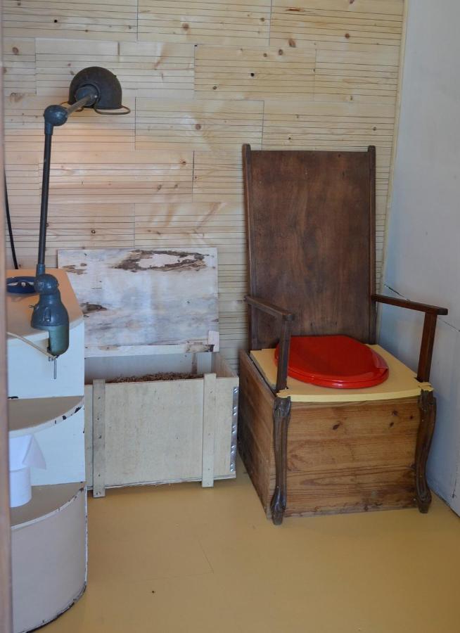 Camping La Petite Houmee Curzay-sur-Vonne Екстериор снимка